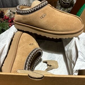 Ugg Tasman slippers NEW in box